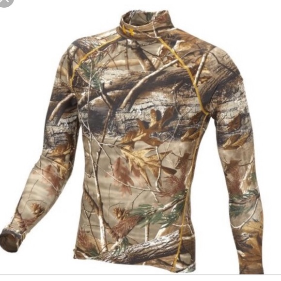 UNDER ARMOUR New NWT Mens Real Tree Compression Cold Gear Camo Camouflage Shirt